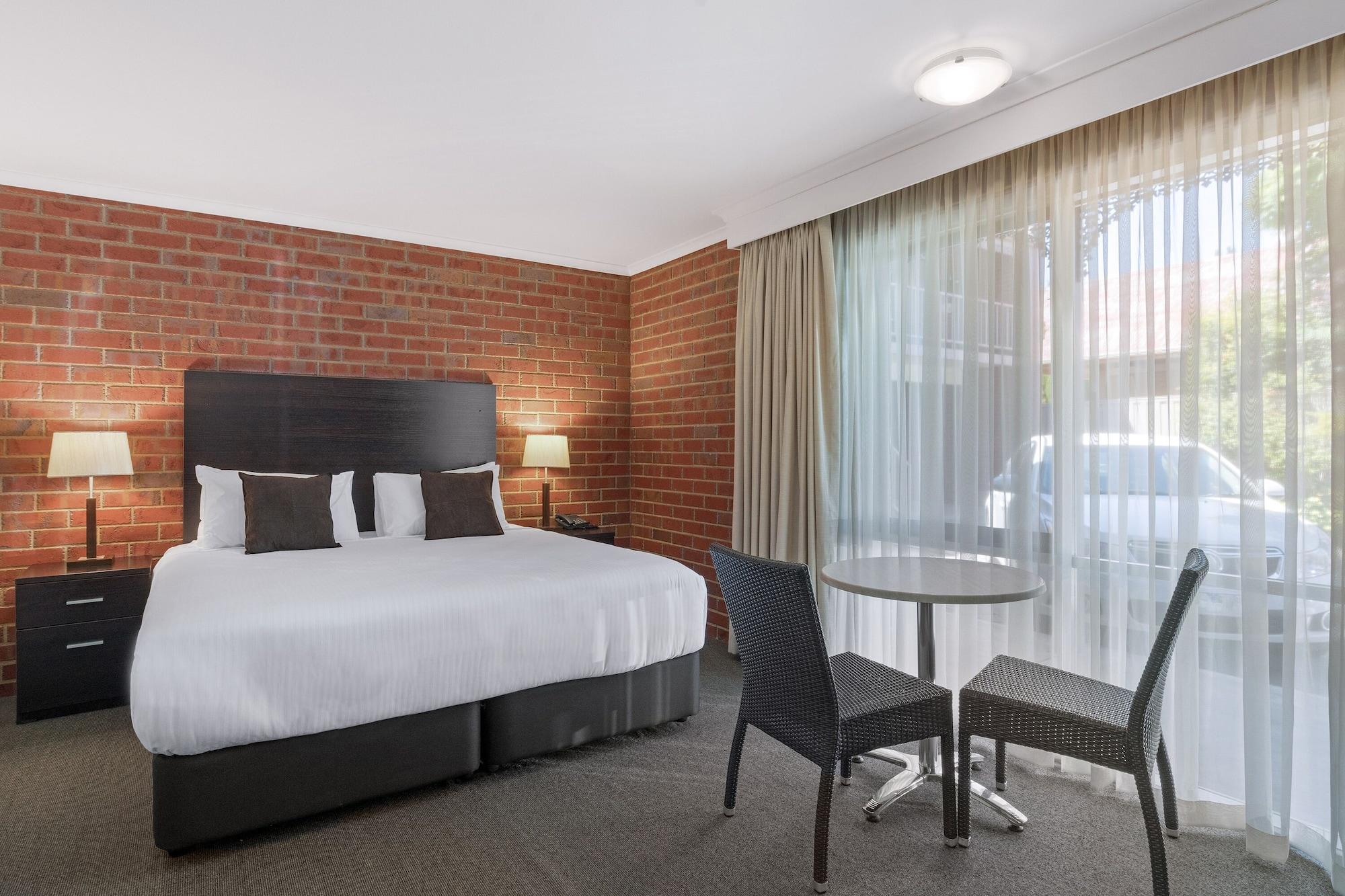 Burke And Wills Motor Inn Swan Hill Extérieur photo