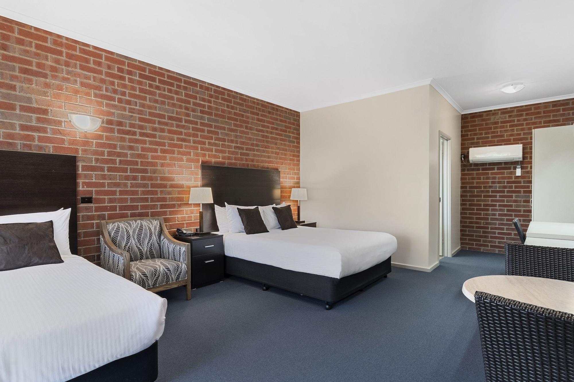 Burke And Wills Motor Inn Swan Hill Extérieur photo
