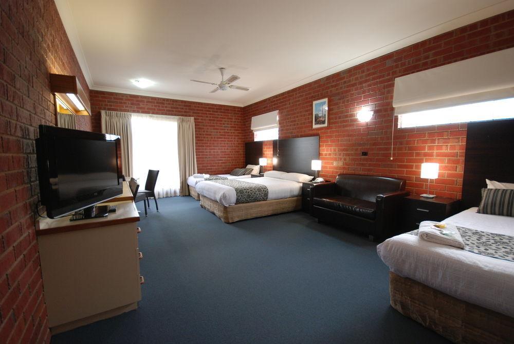 Burke And Wills Motor Inn Swan Hill Chambre photo